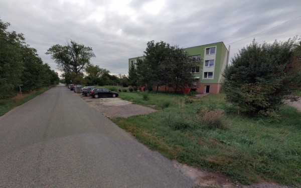 Místo budoucího parkoviště