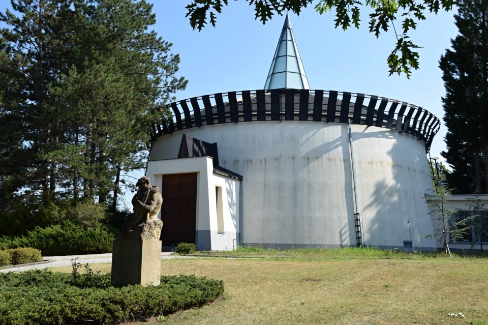 Modernizace smuteční obřadní síně je dokončena