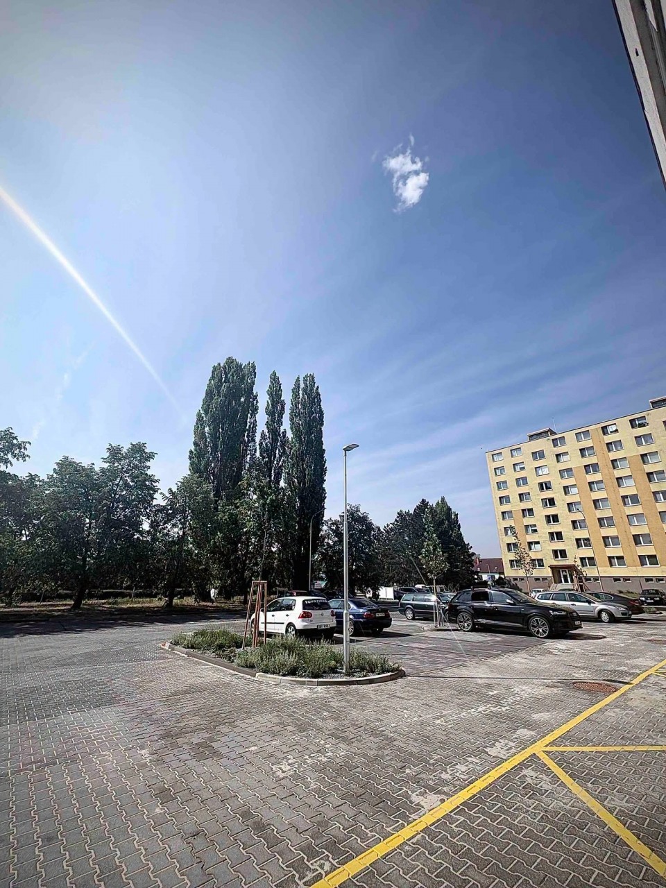 Parkoviště u Rozmarýnu je otevřeno pro předběžné užívání