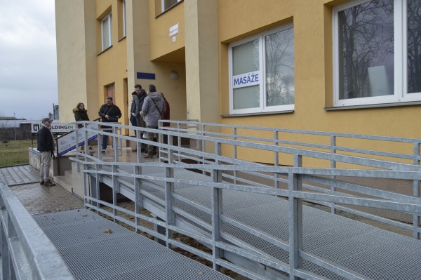 Další z městských budov disponuje bezbariérovým přístupem