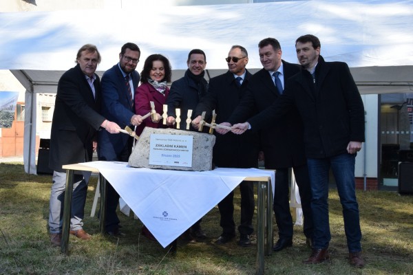 Hodonínská nemocnice zahajuje stavbu pavilonu zobrazovacích metod