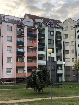 Probíhá rekonstrukce bytového domu Pastelky