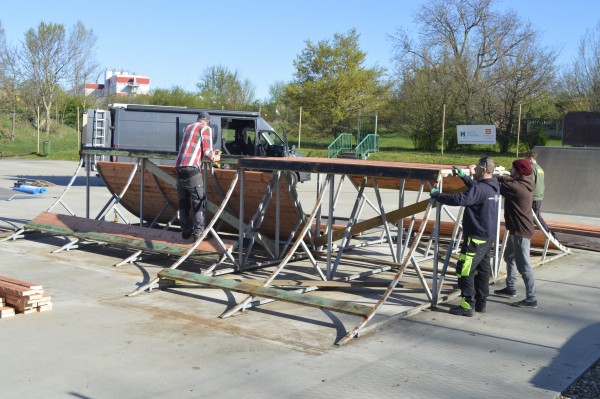 Skatepark se připravuje na novou sezonu. S tím souvisí i modernizace překážek