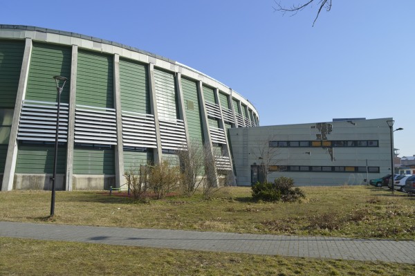 Začala rekonstrukce sportovní haly